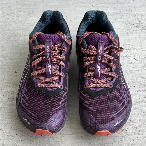 Like new - ALTRA Torin TMP Women’s Trail Running Shoes - Picture 2 of 11